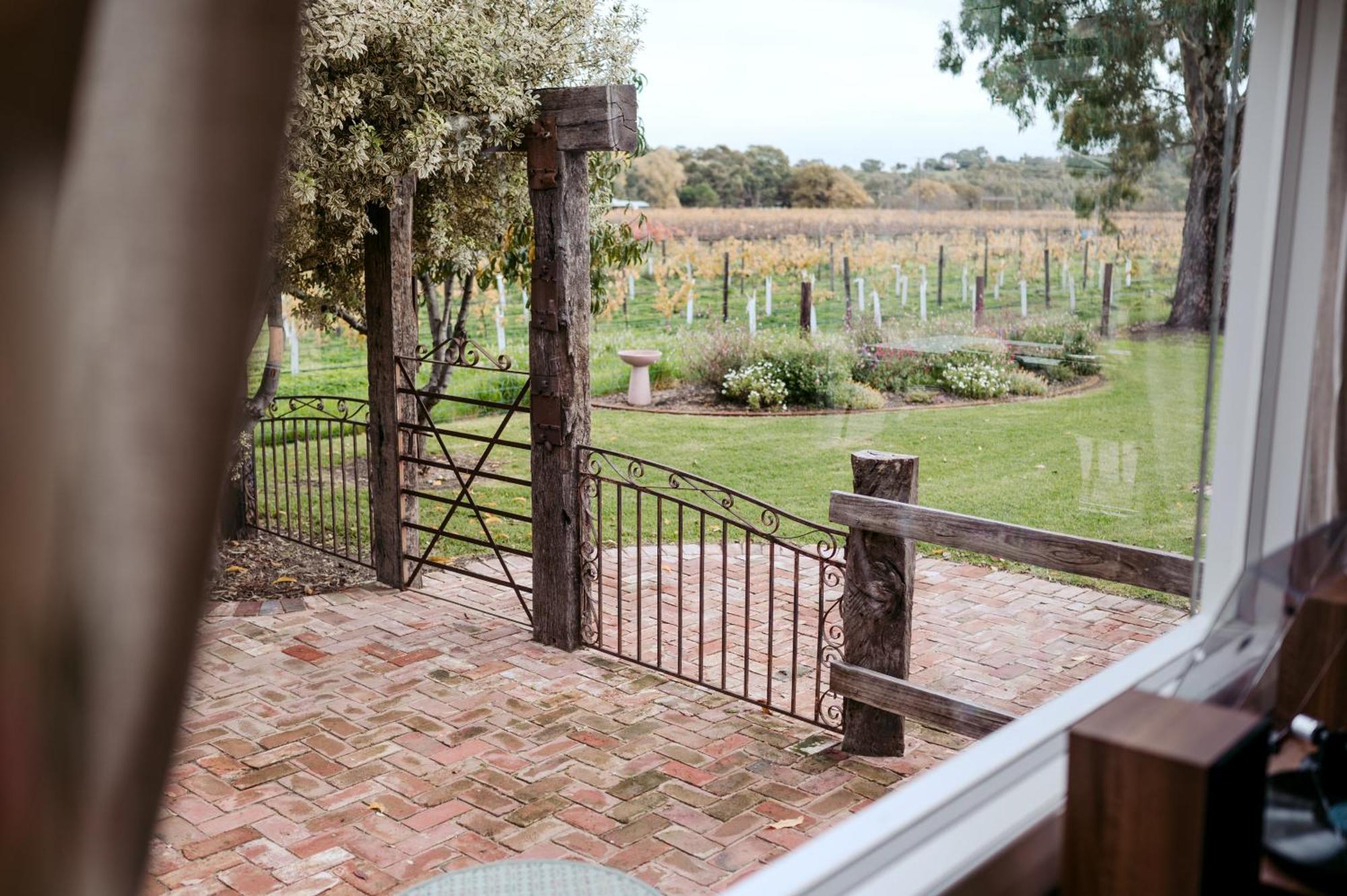 Sultana - Maximalist Accommodation Mclaren Vale Dış mekan fotoğraf